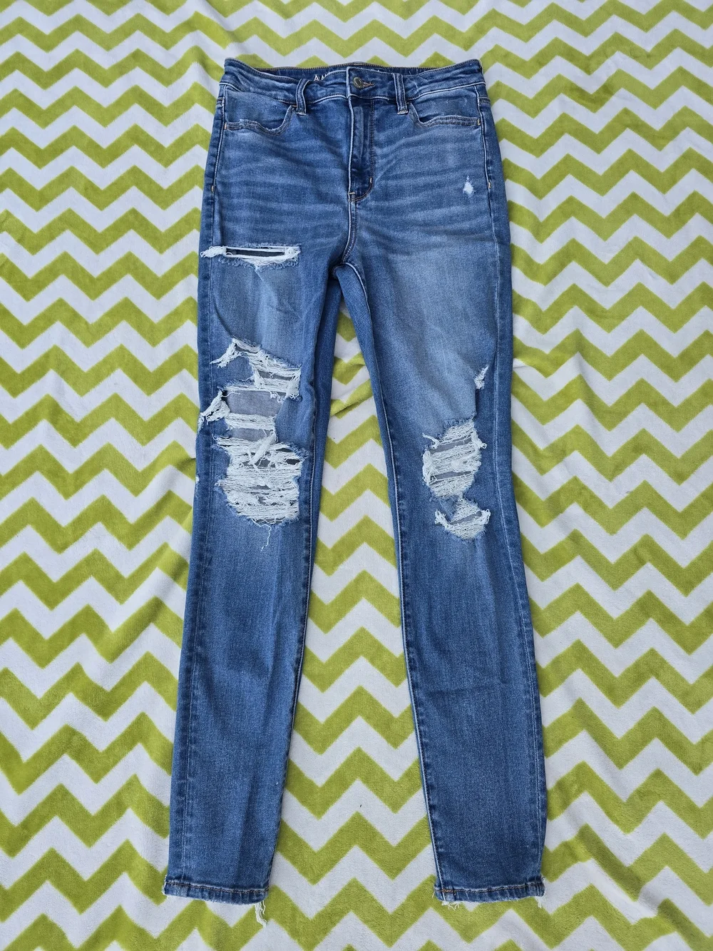 American Eagle Outfitters Distressed Blue Skinny Jeggings Size 10 Long